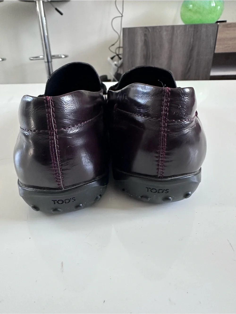 Tods Womens Patent Leather Penny Loafer burgundy Sz 38 - Picture 3 of 7